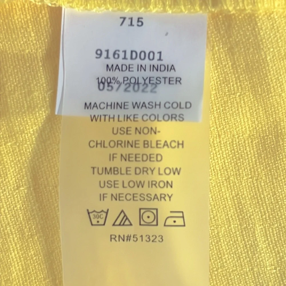 Vince Camuto EC bright canary yellow on or off shoulder blouse. Size small